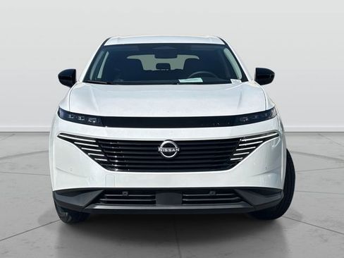 Certified 2025 Nissan Murano SV image 2