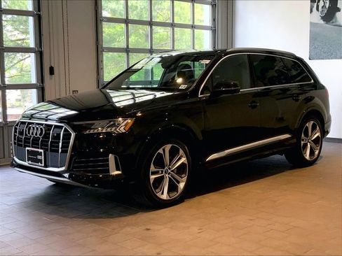 Certified 2023 Audi Q7 3.0T Prestige w/ Prestige Package AWD/4WD image 2
