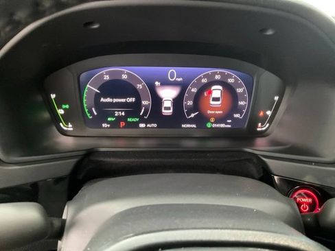 Certified 2025 Honda Accord Sport image 9