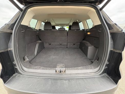 Used 2017 Ford Escape Titanium w/ Canadian Touring Package AWD/4WD image 22