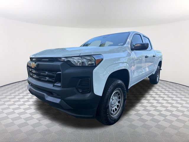 Used 2025 Chevrolet Colorado W/T w/ Advanced Trailering Package RWD image 1