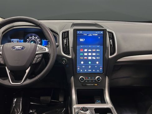 Used 2024 Ford Edge SEL w/ Convenience Package AWD/4WD image 11