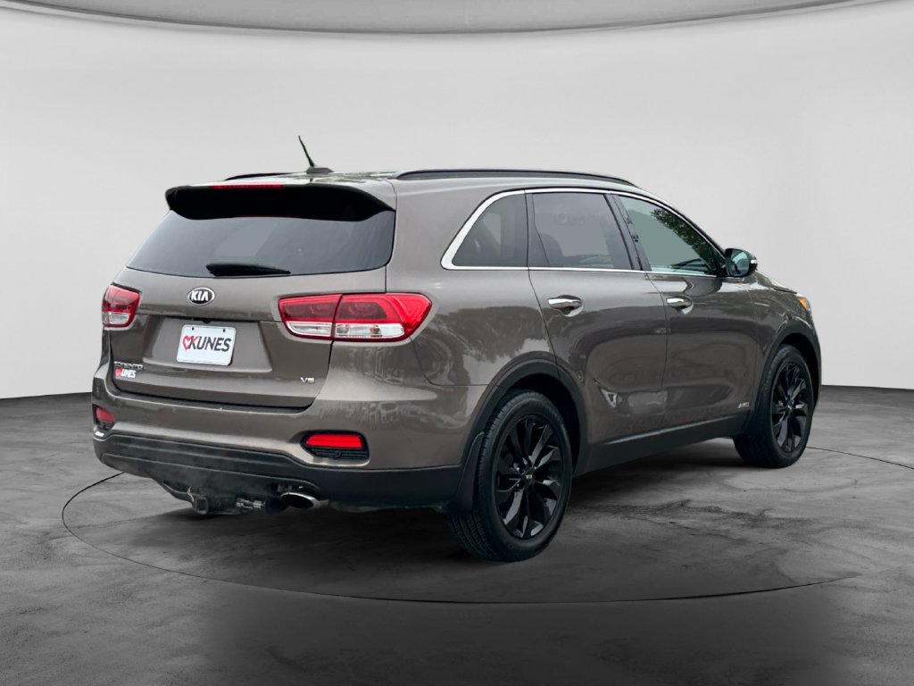 Used 2019 Kia Sorento S AWD/4WD image 9