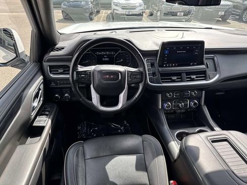 Used 2021 GMC Yukon SLT image 13