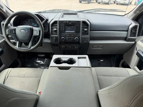 Used 2017 Ford F450 XL w/ Power Equipment Group AWD/4WD image 17