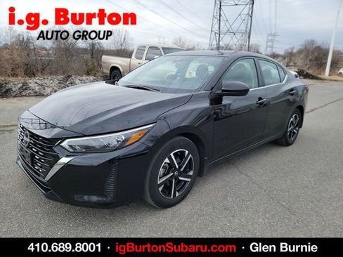 Used 2025 Nissan Sentra SV image 3