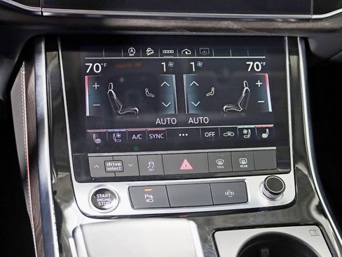 Used 2023 Audi Q8 Premium Plus AWD/4WD image 26