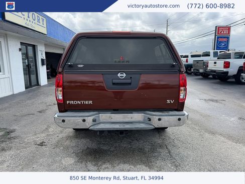 Used 2016 Nissan Frontier SV w/ SV Value Truck Package RWD image 4