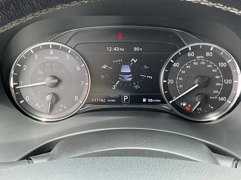 Used 2021 INFINITI QX80 Luxe w/ All-Season Package AWD/4WD image 33