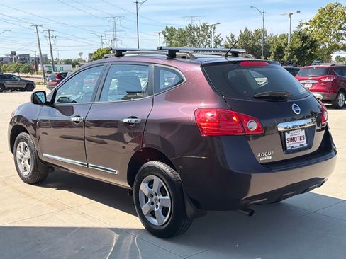 Used 2015 Nissan Rogue S FWD image 6