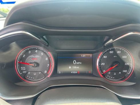 Used 2021 Chevrolet TrailBlazer RS w/ Technology Package FWD image 5