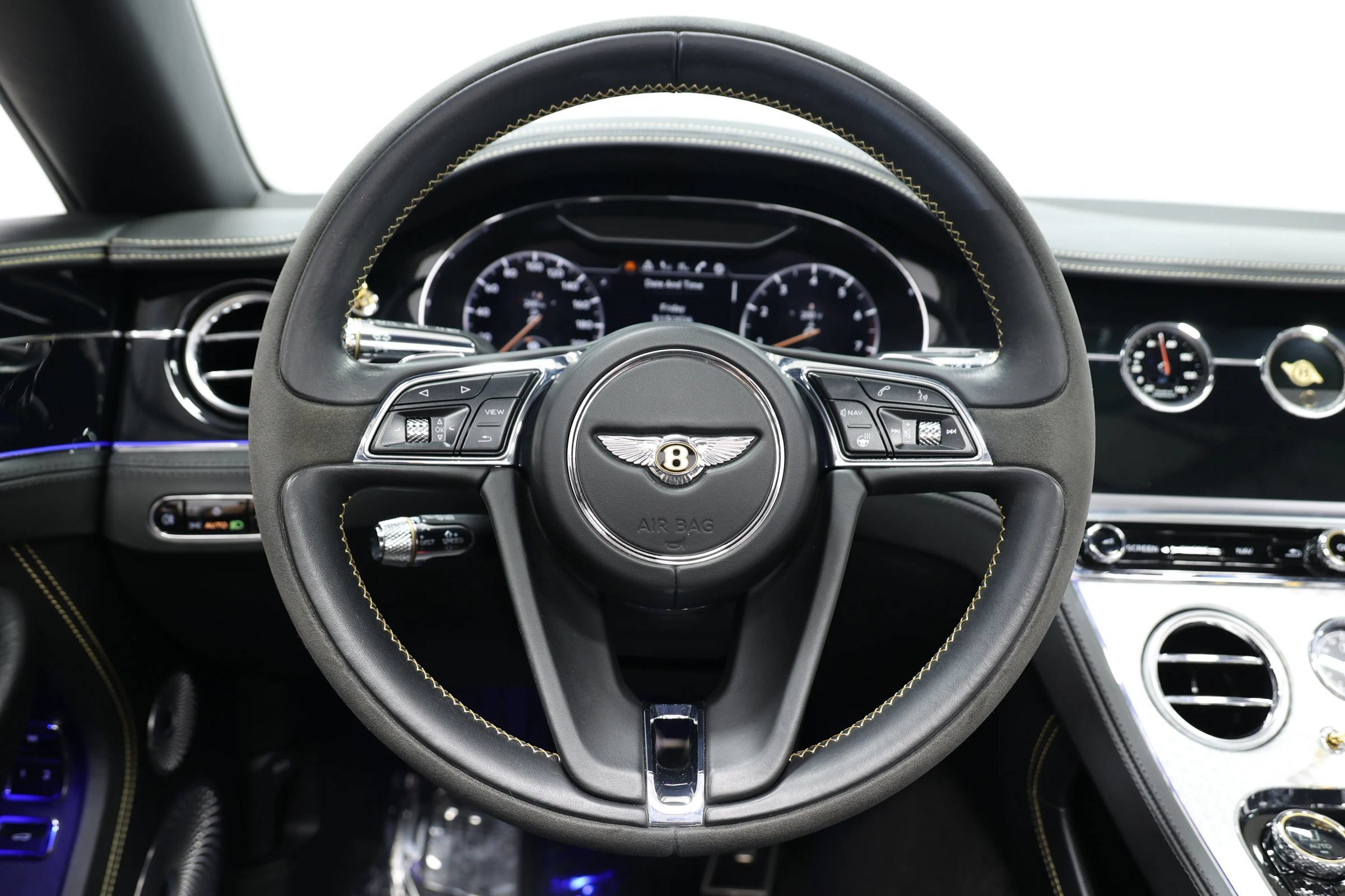 Used 2020 Bentley Continental GT w/ Number 1 Edition by Mulliner AWD/4WD image 31