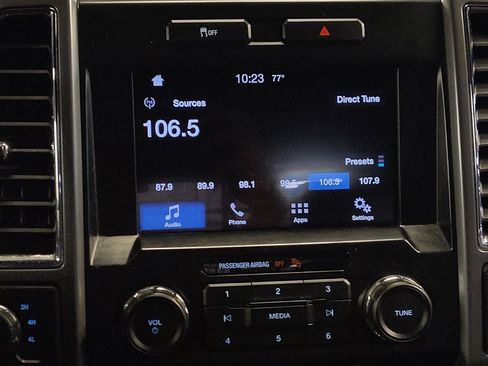 Used 2016 Ford F150 XLT w/ Equipment Group 302A Luxury AWD/4WD image 25