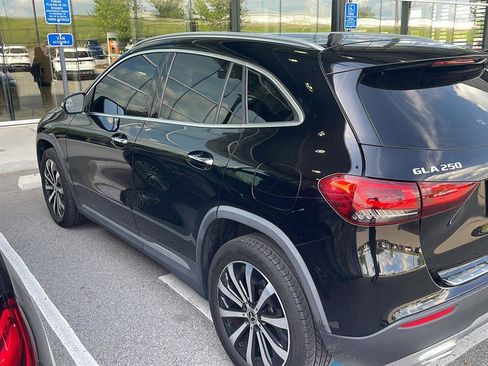 Used 2022 Mercedes-Benz GLA 250 image 3