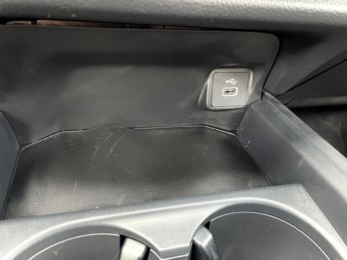 Used 2024 Honda HR-V Sport image 19