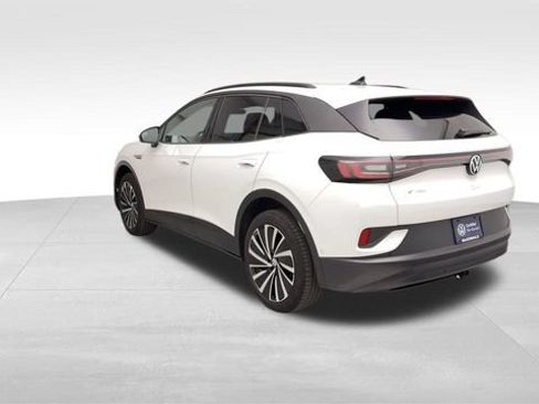Used 2024 Volkswagen ID.4 Pro AWD/4WD image 4