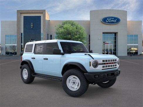 New 2025 Ford Bronco Heritage Edition image 7