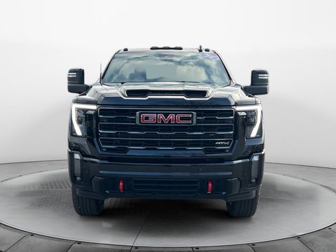 Used 2024 GMC Sierra 2500 AT4 w/ AT4 Premium Plus Package image 2