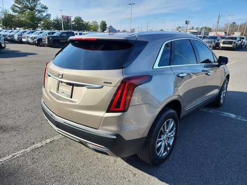 Used 2023 Cadillac XT5 Premium Luxury w/ Technology Package image 3