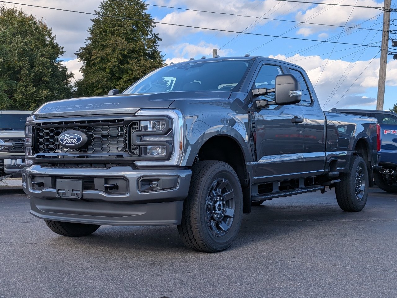 New 2027 Ford F250 XL w/ STX Appearance Package AWD/4WD image 7
