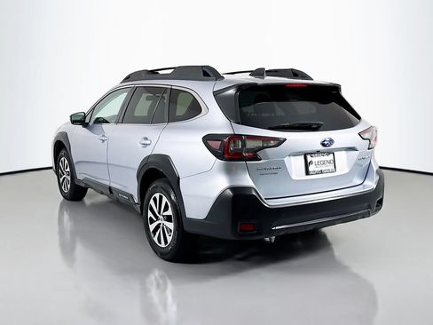 Used 2023 Subaru Outback Premium AWD/4WD image 7