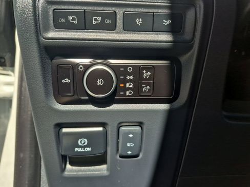 Certified 2023 Ford F150 Lariat image 17