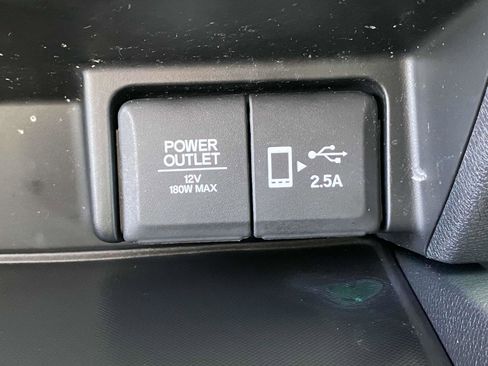 Used 2021 Honda Pilot Touring image 30