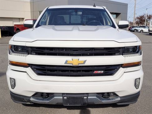 Used 2018 Chevrolet Silverado 1500 LT w/ All Star Edition image 14