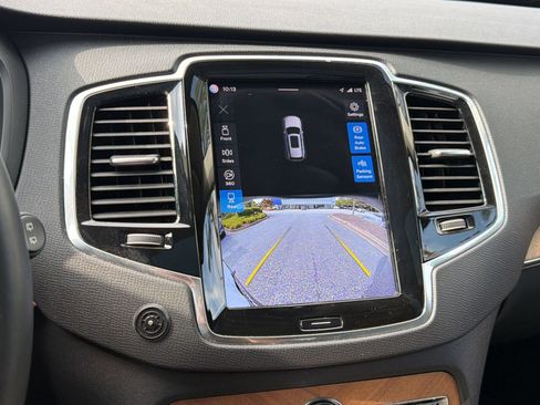 Certified 2023 Volvo XC90 B6 Plus AWD/4WD image 19