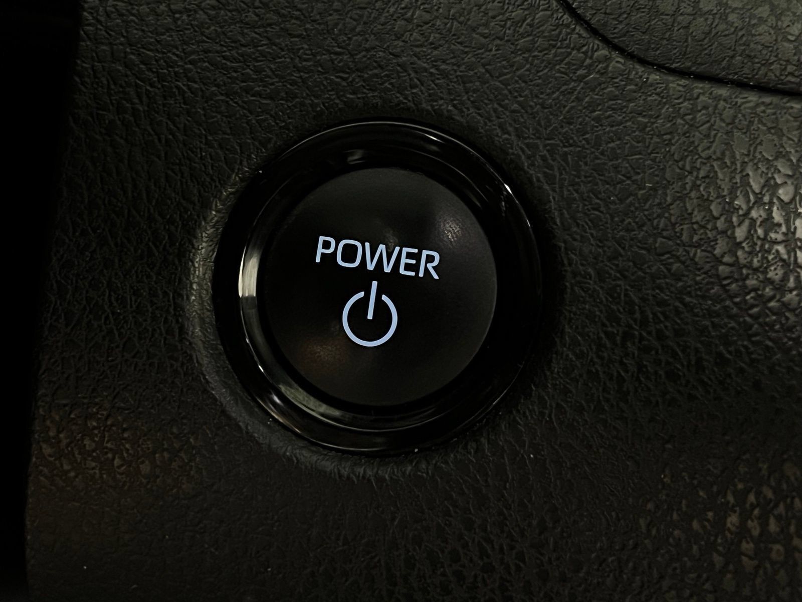 Certified 2025 Toyota Camry LE FWD image 18
