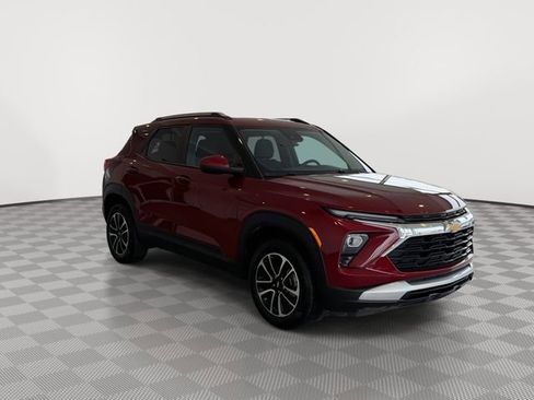 Certified 2024 Chevrolet TrailBlazer LT image 2