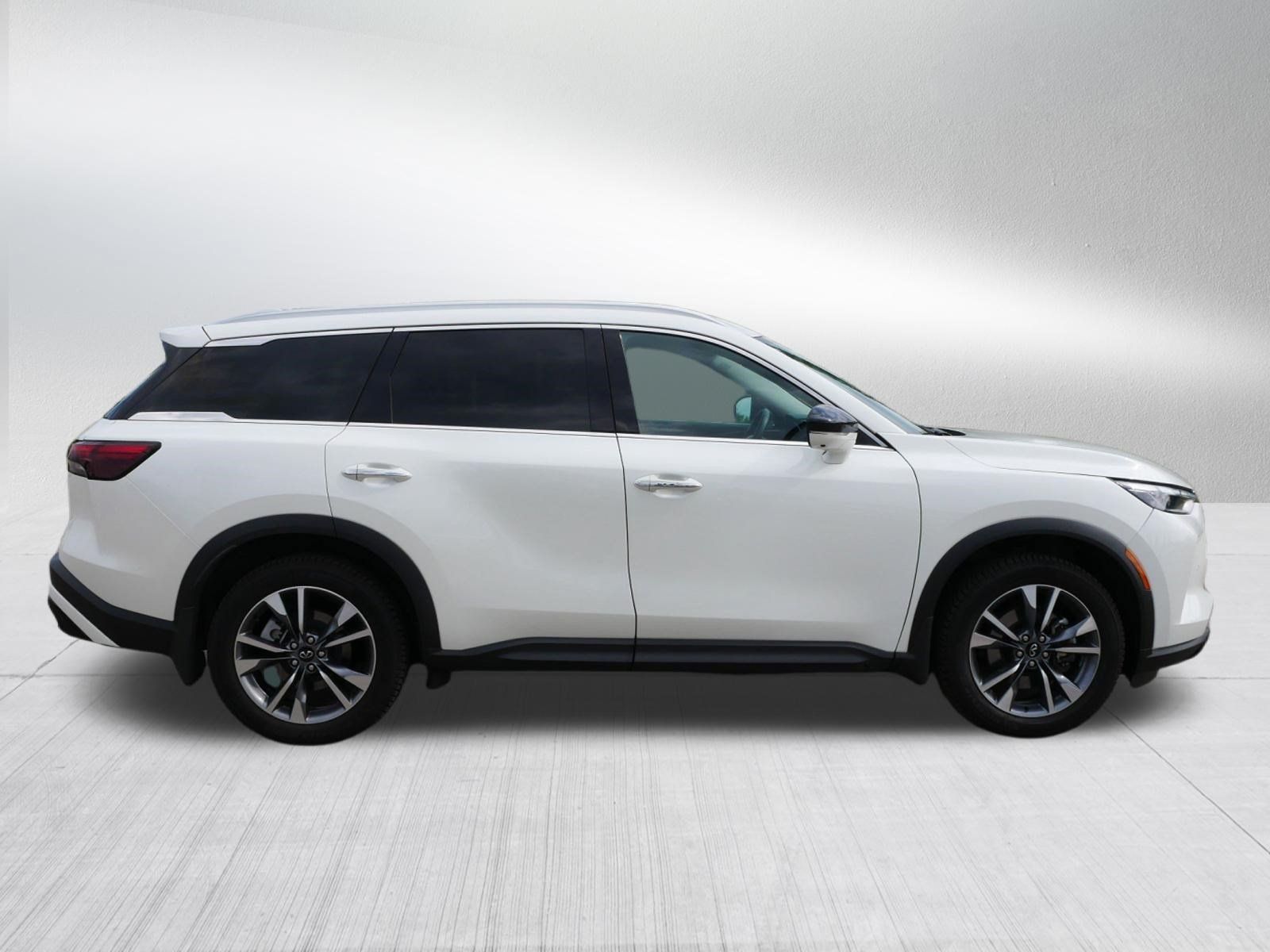 Used 2024 INFINITI QX60 Luxe AWD/4WD image 8