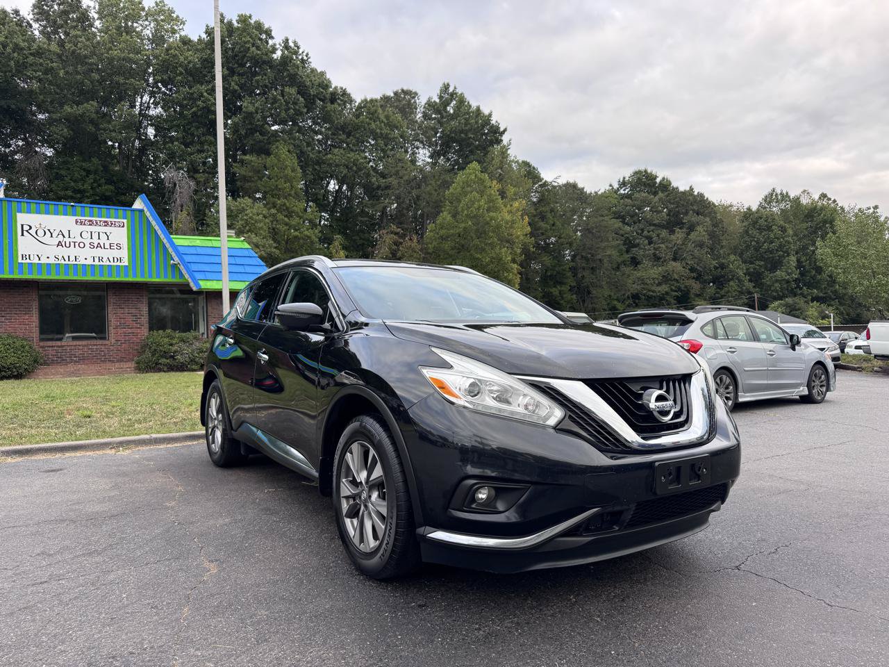Used 2016 Nissan Murano SL w/ SL Technology Package FWD image 3