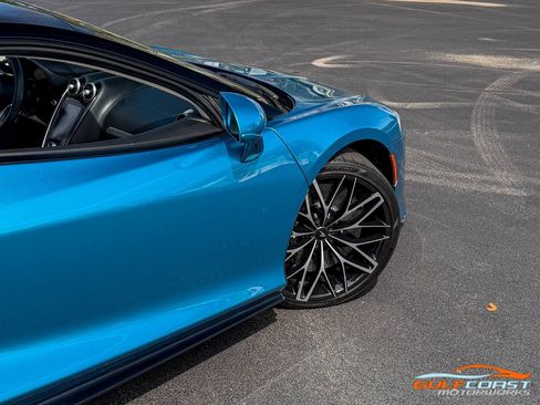 Used 2023 McLaren GT image 52