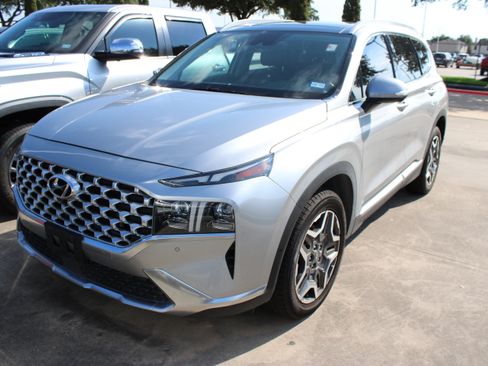 Used 2021 Hyundai Santa Fe Limited FWD image 3