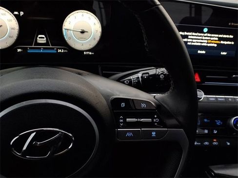 Used 2023 Hyundai Elantra Limited w/ Cargo Package image 12