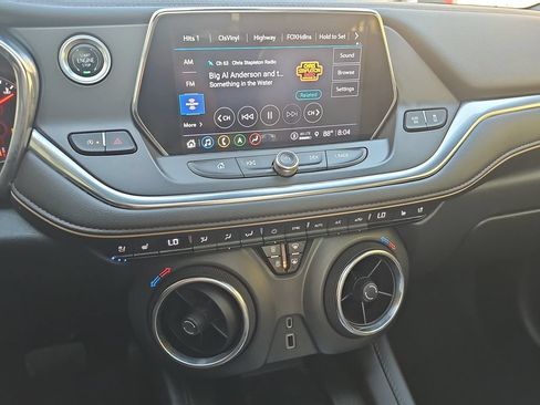 Used 2021 Chevrolet Blazer Premier w/ Driver Confidence II Package FWD image 17