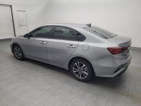 Used 2024 Kia Forte LXS w/ LXS Technology Package FWD image 3