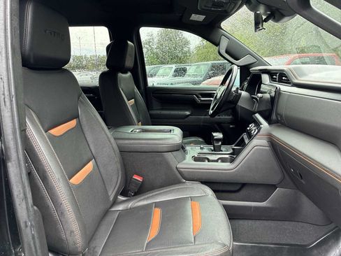 Used 2022 GMC Sierra 1500 AT4 w/ AT4 Premium Package AWD/4WD image 26