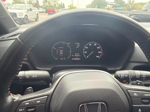 Used 2025 Honda CR-V Sport-L image 8