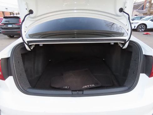 Used 2018 Volkswagen Jetta S w/ Cold Weather Package image 10