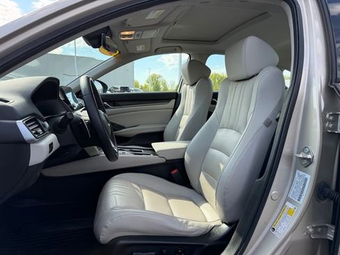 Used 2018 Honda Accord EX-L image 14