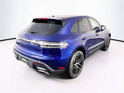 New 2026 Porsche Macan image 9
