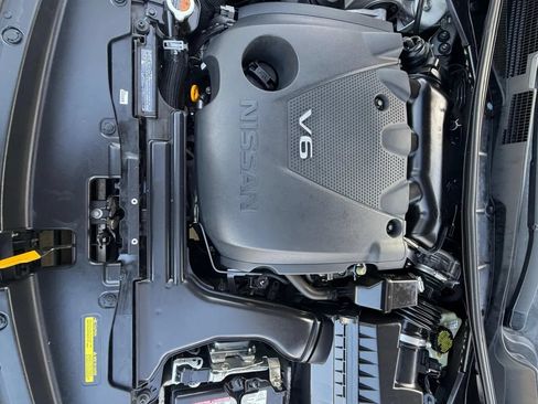 Used 2016 Nissan Maxima SR w/ Interior Lighting Package FWD image 31