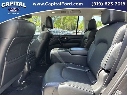 Used 2024 INFINITI QX80 Luxe image 19