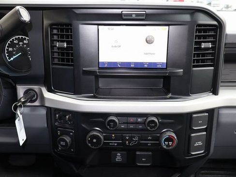 New 2026 Ford F250 XL w/ XL Off-Road Package image 6