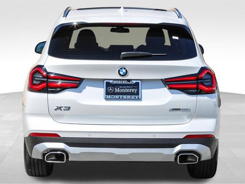 Used 2024 BMW X3 xDrive30i w/ Premium Package AWD/4WD image 7