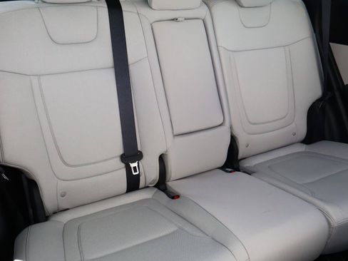 Used 2026 Hyundai Tucson SE FWD image 18