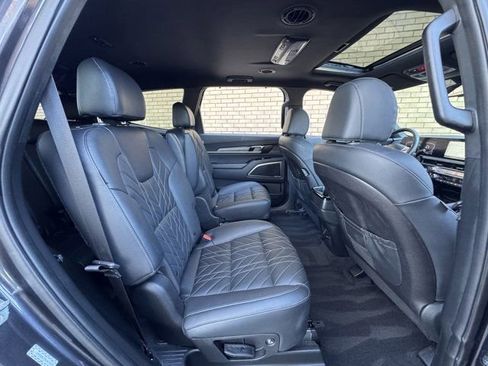 Used 2025 Kia Telluride EX X-Line image 11