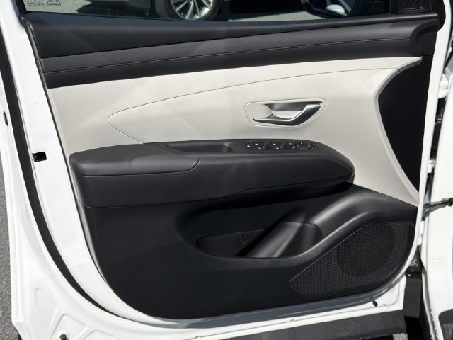 New 2026 Hyundai Tucson SEL FWD image 12